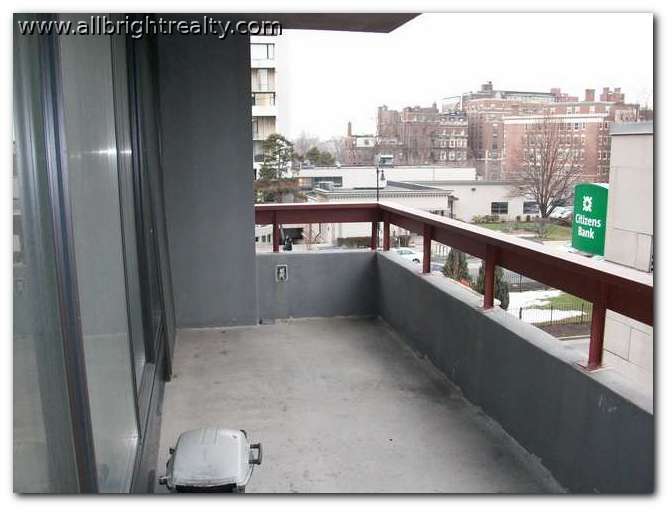 Building Photo - 471 Commonwealth Ave