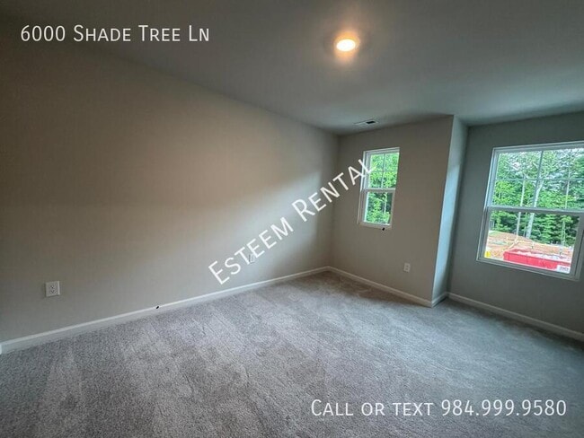 Building Photo - 6000 Shade Tree Ln