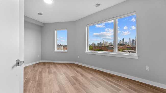 Building Photo - 475 Communipaw Ave
