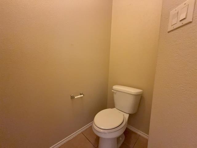 Building Photo - 2333 Cedarwood Dr