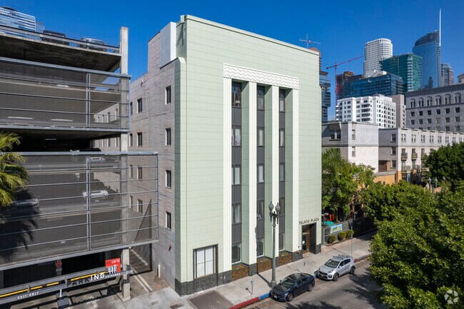 1033 S Hope St - Telacu Plaza