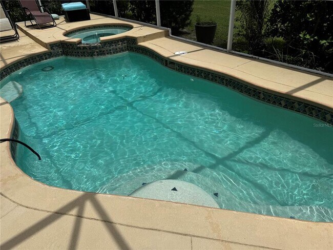 Building Photo - 10760 Plantation Bay Dr