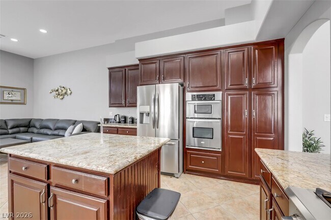 Building Photo - 7855 Windward Rd