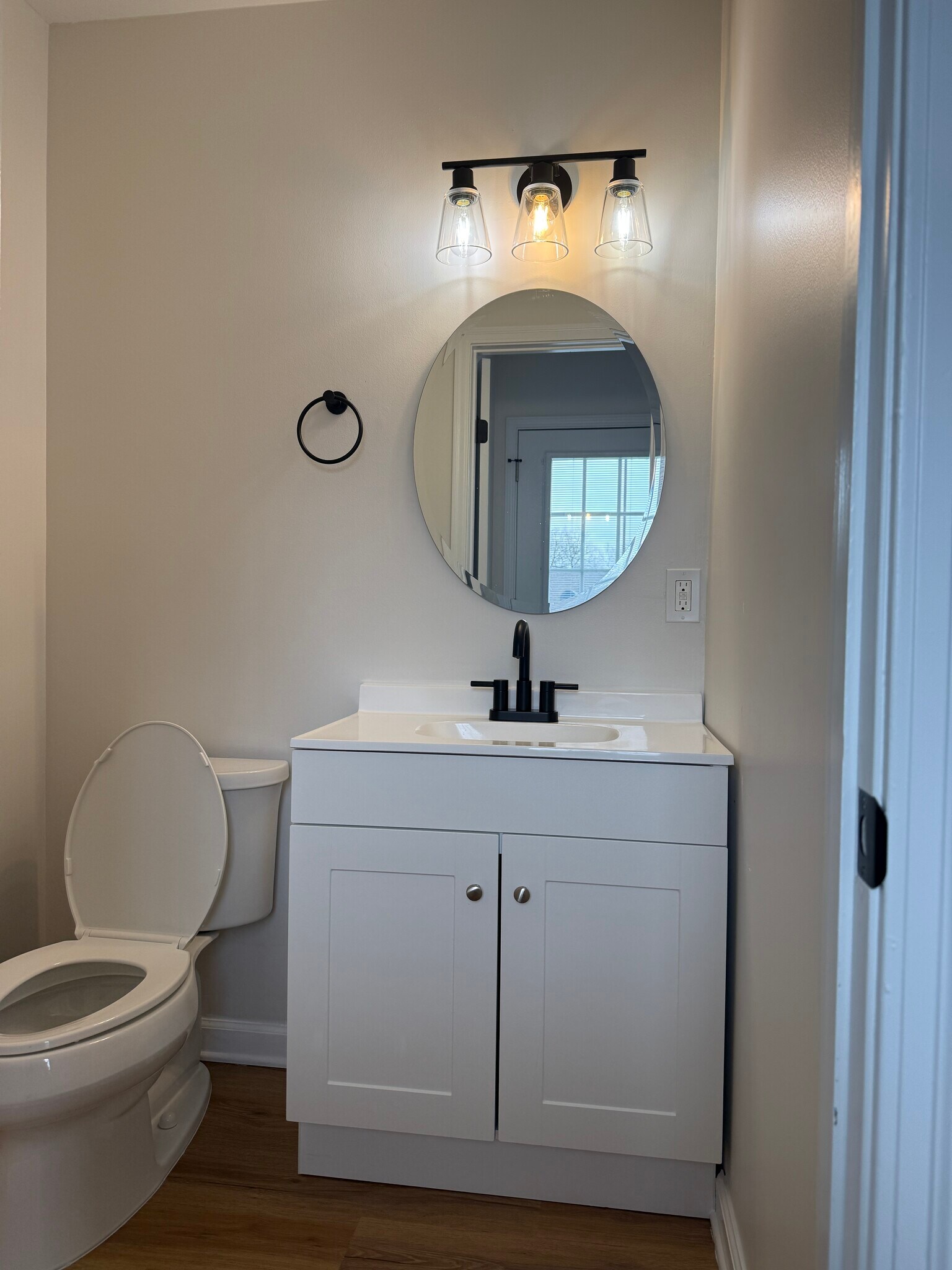 Building Photo - 951 Villa View Ct