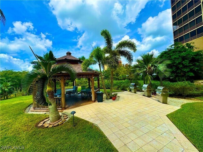 Building Photo - 14350 Riva Del Lago Dr