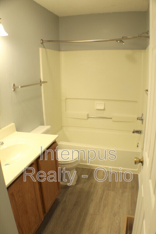 Building Photo - 4968 Silver Bow Dr