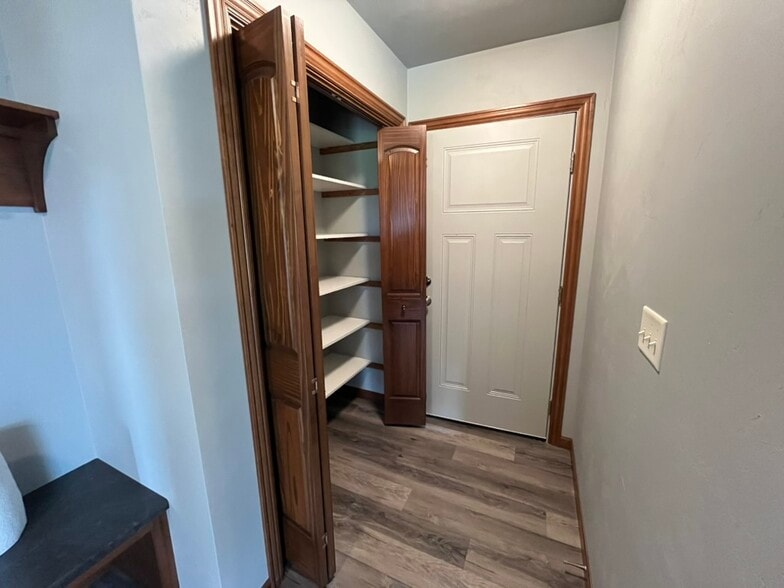 back-entrance-storage - 1454 Chickory Ct