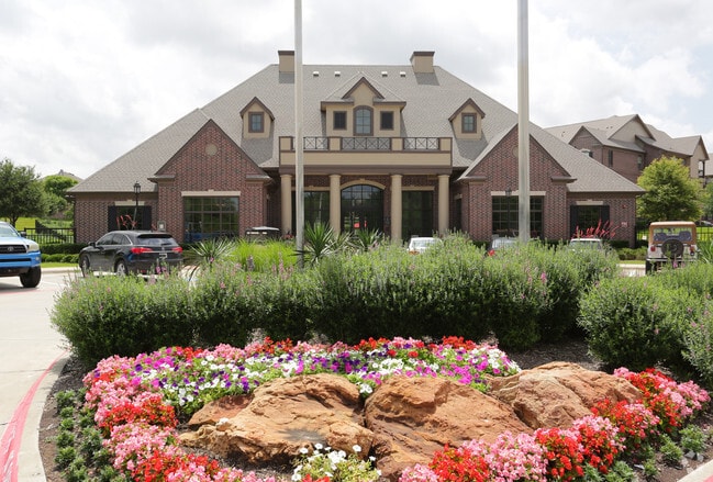 Building Photo - Camden Panther Creek