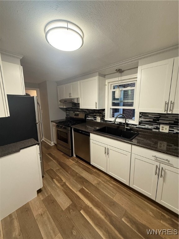 Building Photo - 106 E Morris Ave