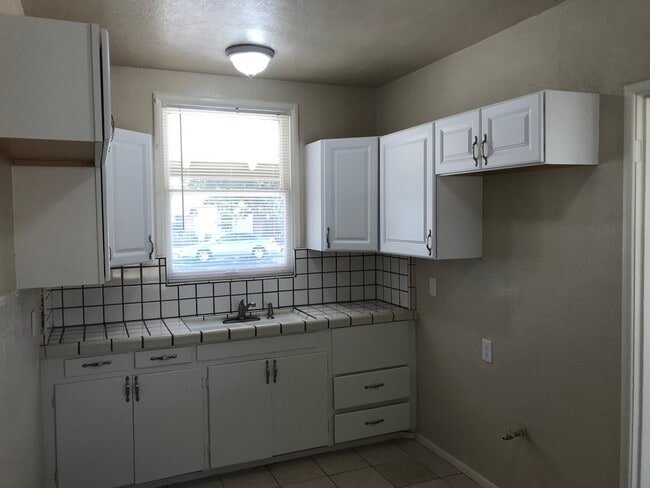 Building Photo - Coming Soon!! Apply Now!! HVAC