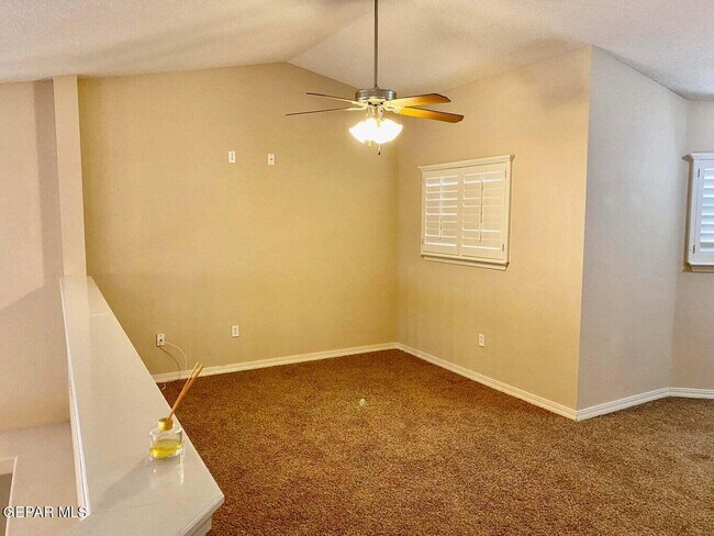 Building Photo - 7334 Prickley Pear Dr