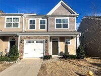 Building Photo - 13259 Savannah Point Dr