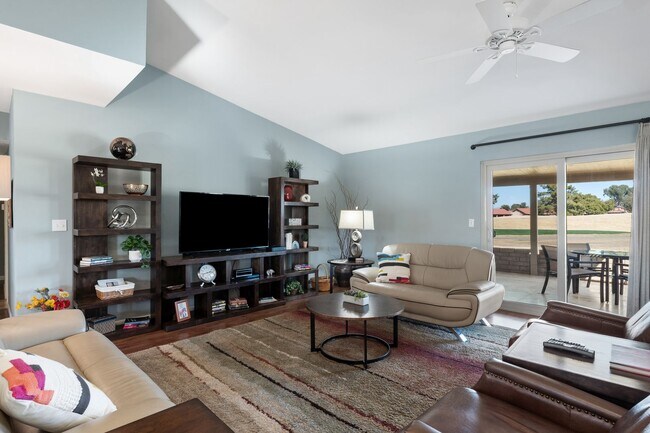 Building Photo - Welcome to this updated & spacious Golf Course Home in Leisure World a 45+ Active Adult Resort Co...