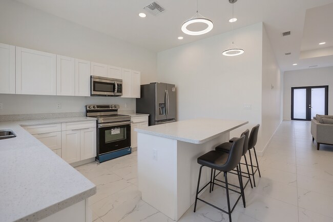 Building Photo - 3101 NW 42nd Pl