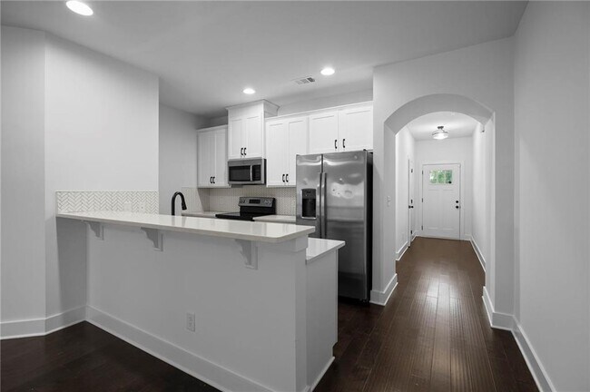 Building Photo - 6344 Princeton Ridge Dr