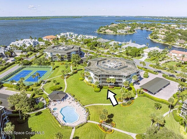 Building Photo - 1821 Mooringline Dr