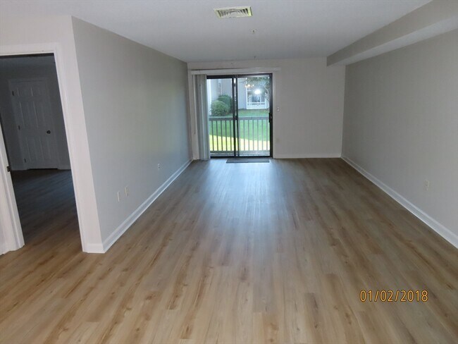 Building Photo - 3 Marc Dr