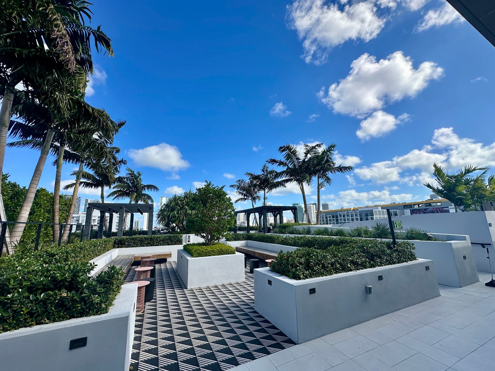 Building Photo - 120 NW 31st St