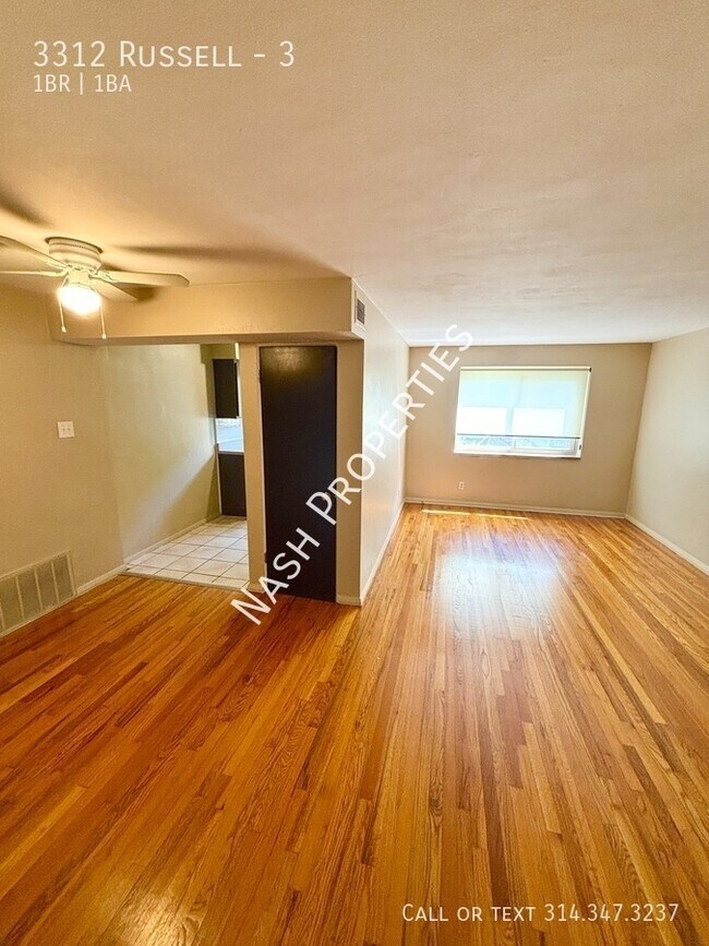 Building Photo - 3312 Russell-3