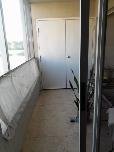 Building Photo - 2880 N Oakland Forest Dr