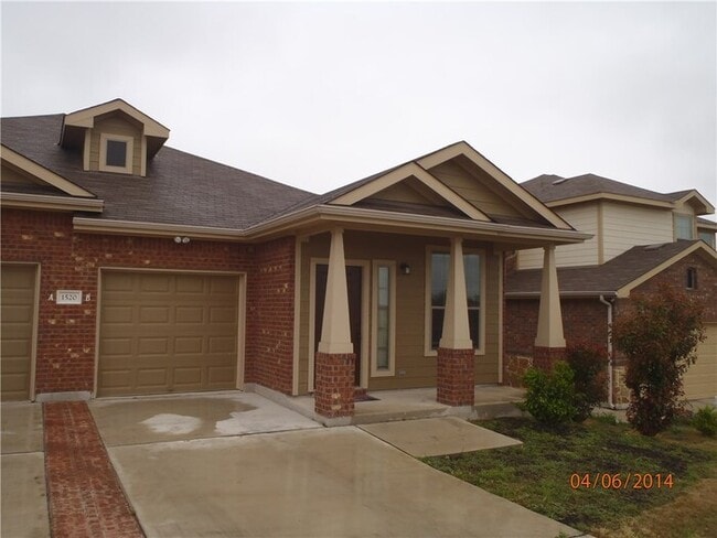 Building Photo - Luxury Duplex / Hutto TX