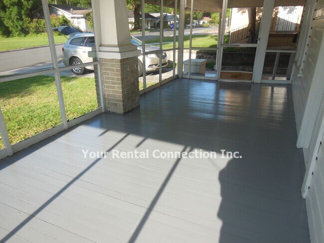 Building Photo - Lake Hollingsworth Area - 408 East Palm Drive