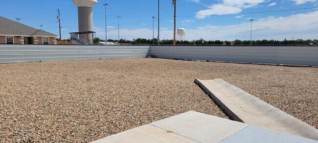 Building Photo - 2501 Martin Luther King Blvd. Apt A
