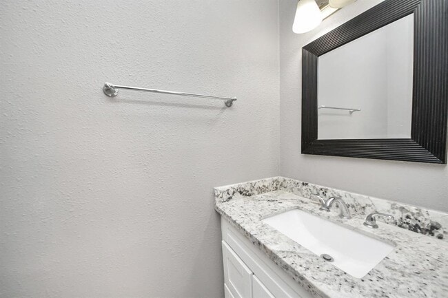 Building Photo - 5723 Whitemills Dr