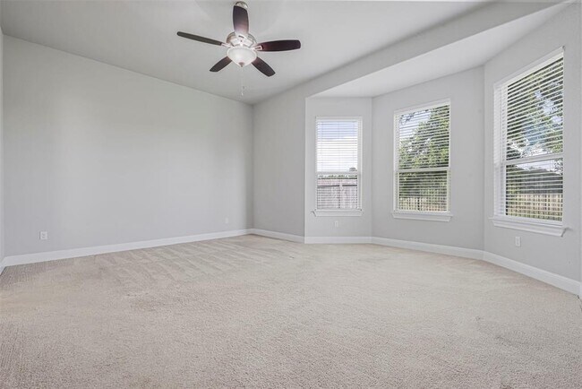 Building Photo - 4620 Katherine Dr