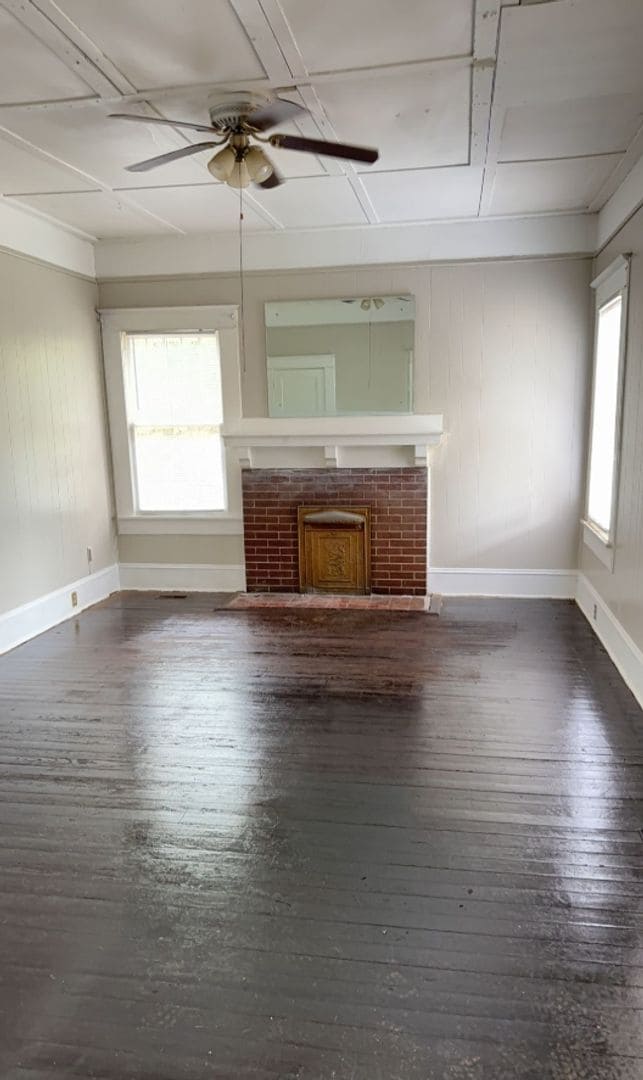 Building Photo - 3 Bed 1 Bath House