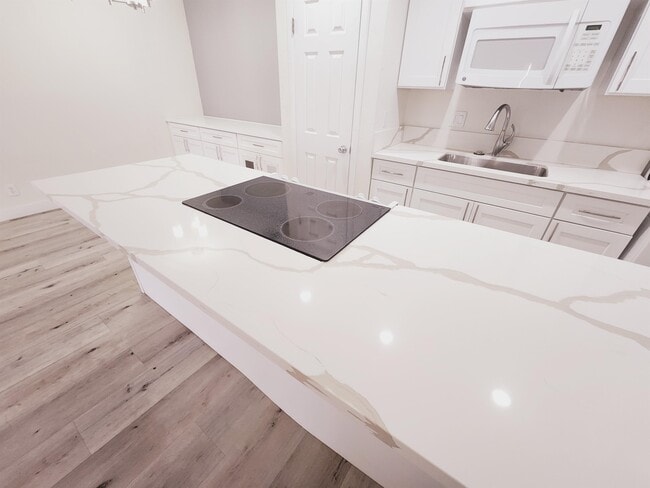 Primary Photo - 1291 Elizabeth Ave