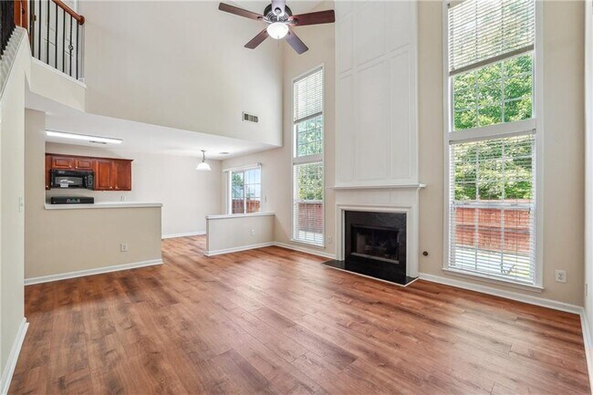 Building Photo - 916 Wendlebury Ct