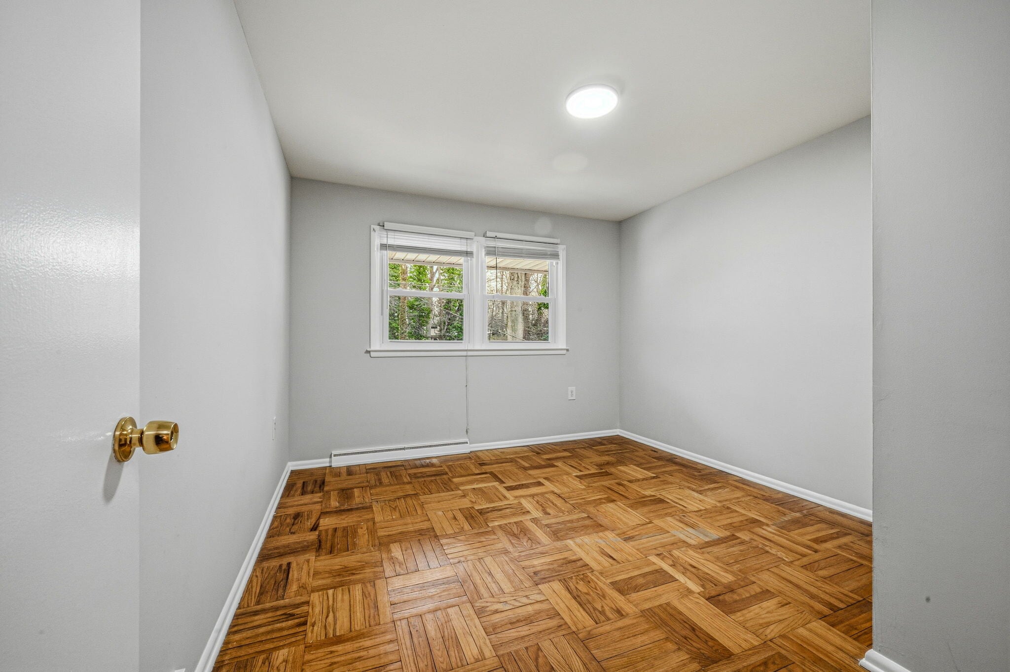 Building Photo - 1513 Fresno Rd