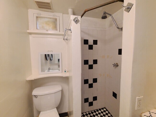 Building Photo - 11234 San Lucas Dr