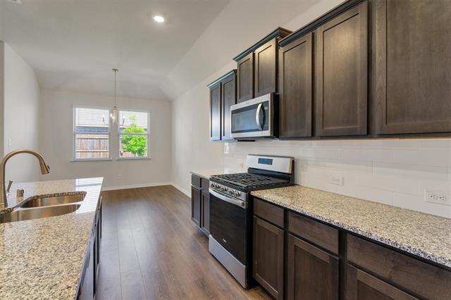 Building Photo - 855 Revere Ct