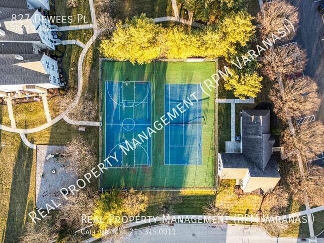 Building Photo - 827 Dewees Pl