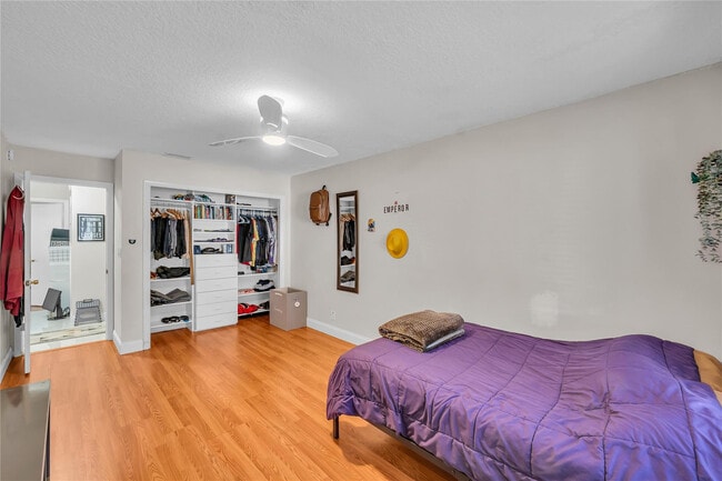 Building Photo - 11266 NW 10th Pl