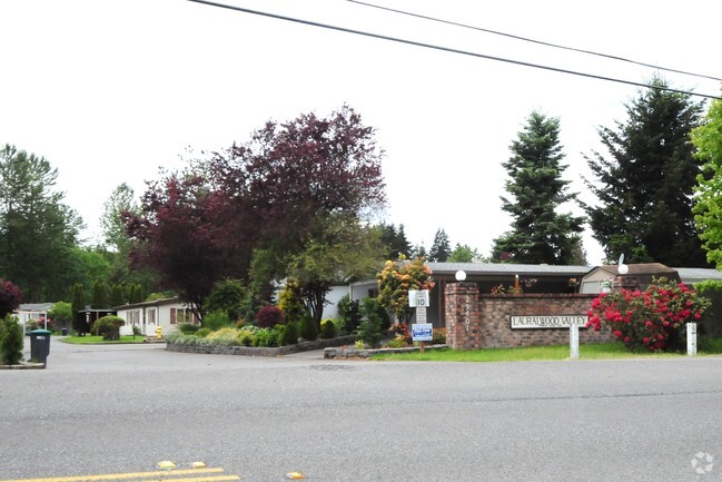 Primary Photo - Laurelwood Valley Mobile Home Park