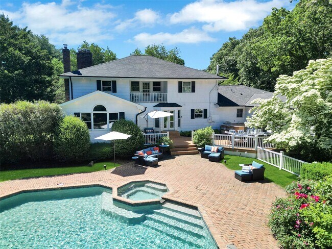Building Photo - 110 Linden Ln