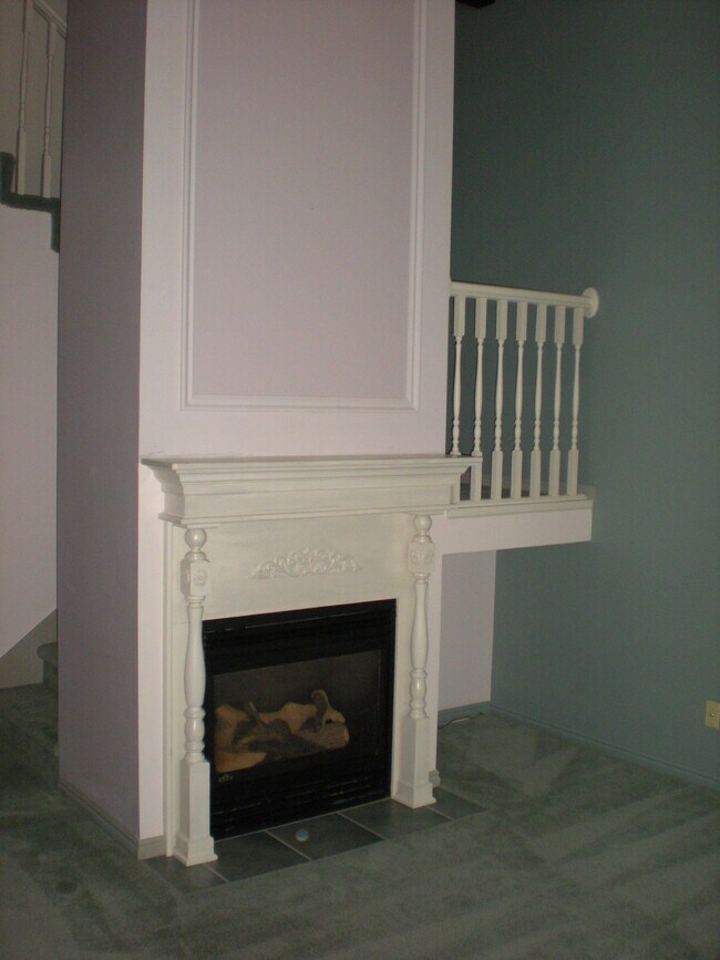 Building Photo - 1208 E 1420 S