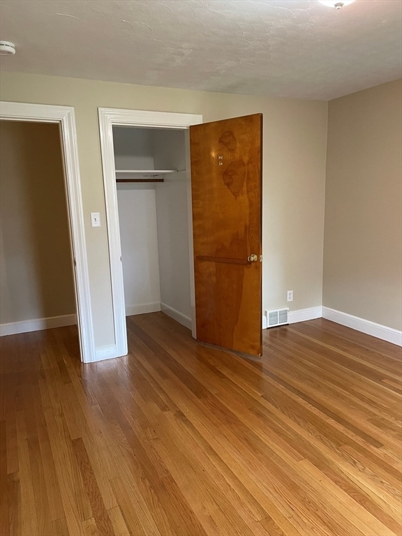 Building Photo - 144 Summer St