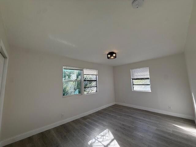 Building Photo - 904 4th St