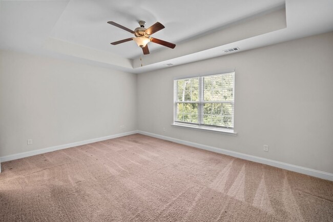 Building Photo - 147 Ainsdale Dr