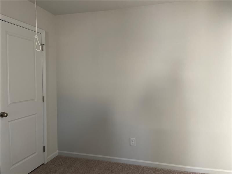 Building Photo - 240 Summerwood Ln