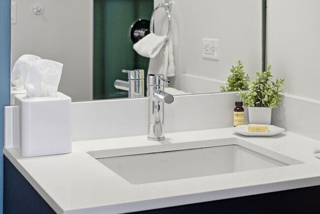 Building Photo - 417 S Dearborn St