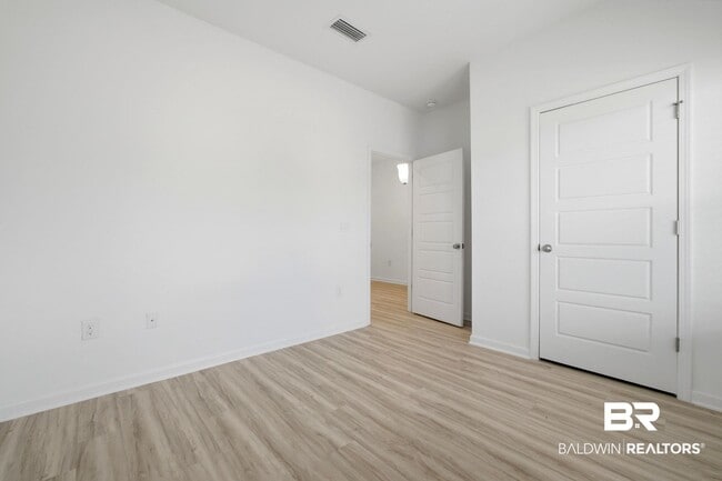 Building Photo - 13861 Antler Hl Rd