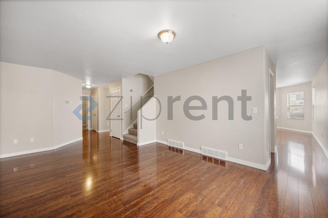 Building Photo - 13764 Rosie Ln