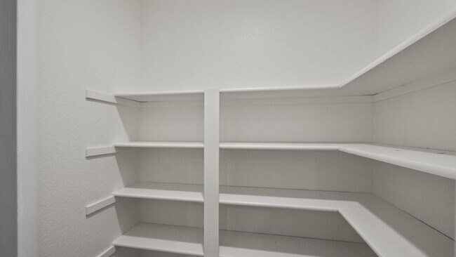 Building Photo - 3 Bedroom Home in Vacaville