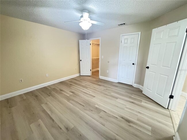Building Photo - 615 Dory Ln