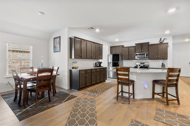 Building Photo - 1302 Colonial Bluff Ln